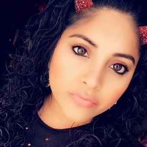 Meet your Posher, Daisy